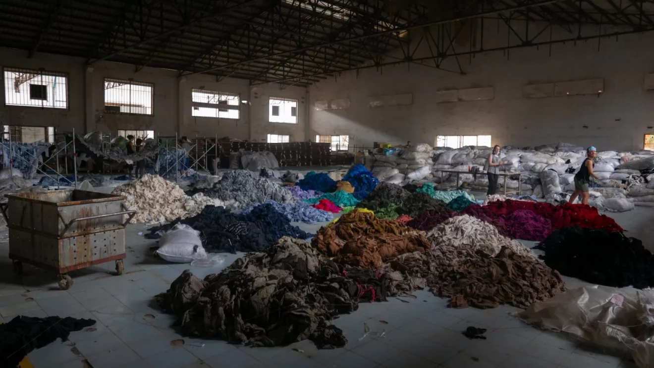 Clothing Recycling Plant